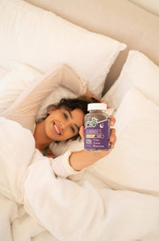 CBDfx | CBD & Melatonin Gummies | 1500mg – 60ct – lifestyle photo